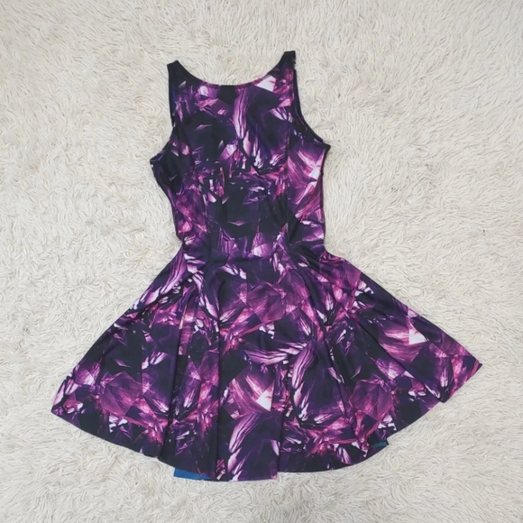 🔴MOVING SALE!🌤️Blackmilk S, Amethyst Aurora Skye Reversible Dress - Picture 11 of 11